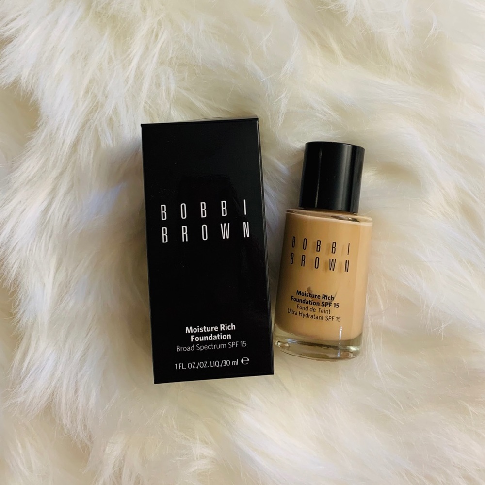 Bobbi Brown Moisture Rich Foundation